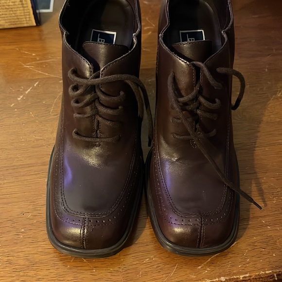 Bakers Leather Square Toe Chunk Heels Size 9 - Picture 6 of 6